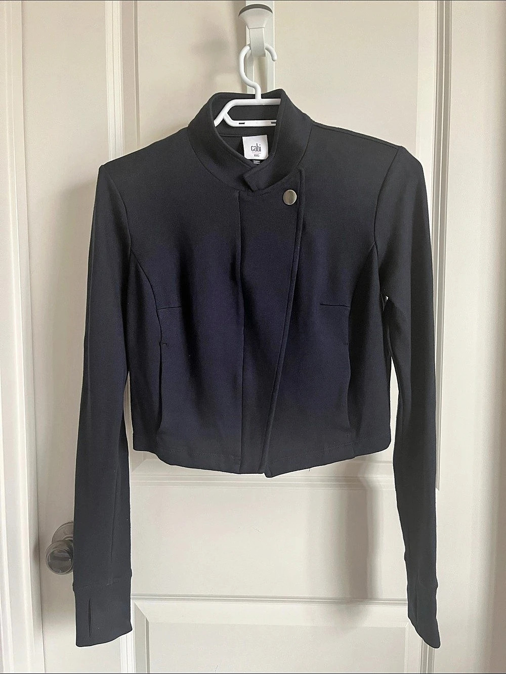cabi Zip Front Jacket in Black Size XXS
